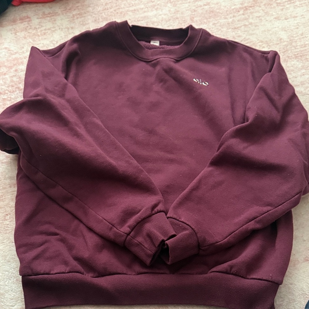 Alo Yoga Women’s Crewneck Sweater in Burgundy